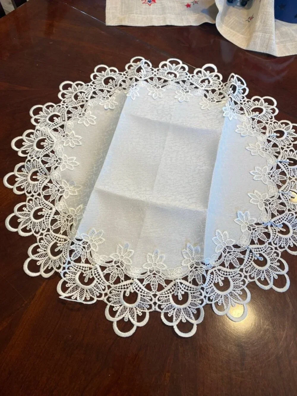 Round White Jacquard Lace Table Top Centerpiece Doily Placemat 23”